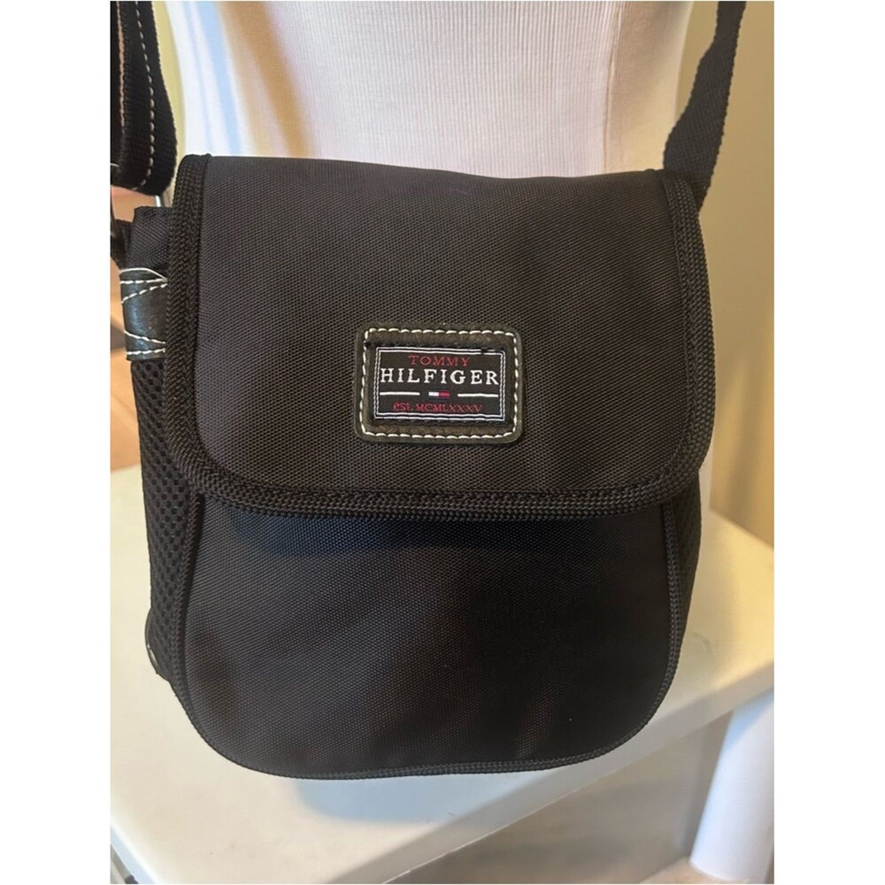 Tommy Hilfiger Y2K Nylon Crossbody Messenger Style  Bag Small Black 8”X7”X3”